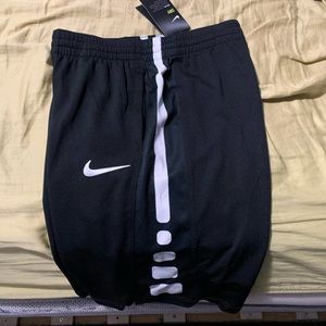 Boys Nike elite shorts